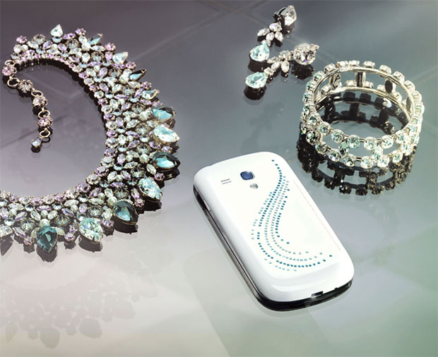 Galaxy S III mini Crystal Edition (2)