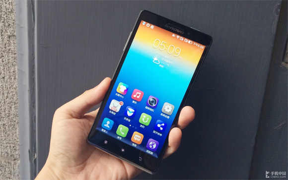 Lenovo Vibe Z (1)