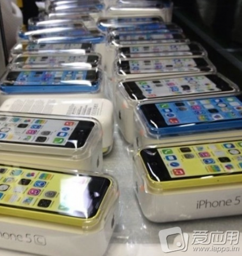 iPhone 5c in boxes