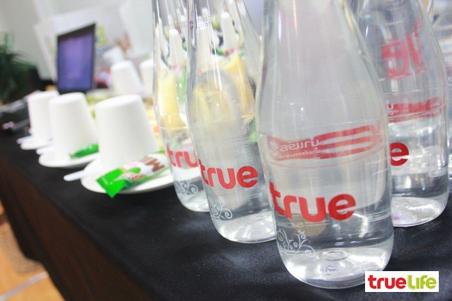 Car wow “Mobile Social Game” 2