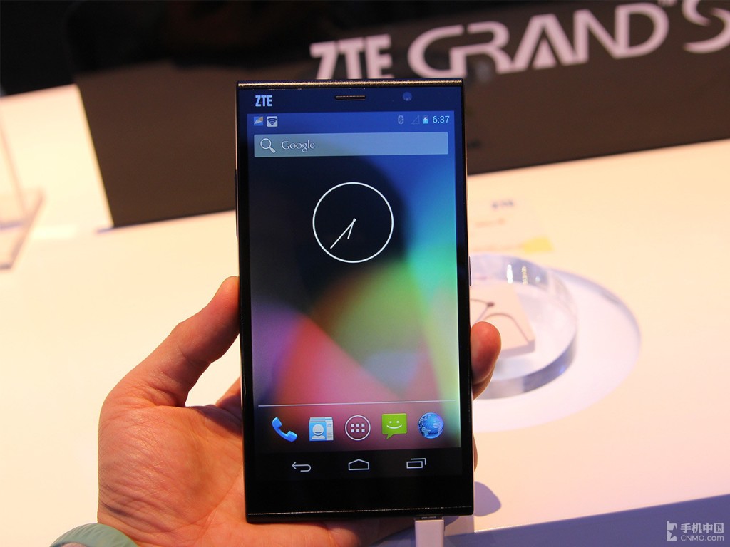 ZTE Grand Memo II LTE (1)