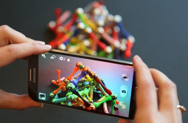 Android 4.4 KitKat now hitting Samsung Galaxy S4