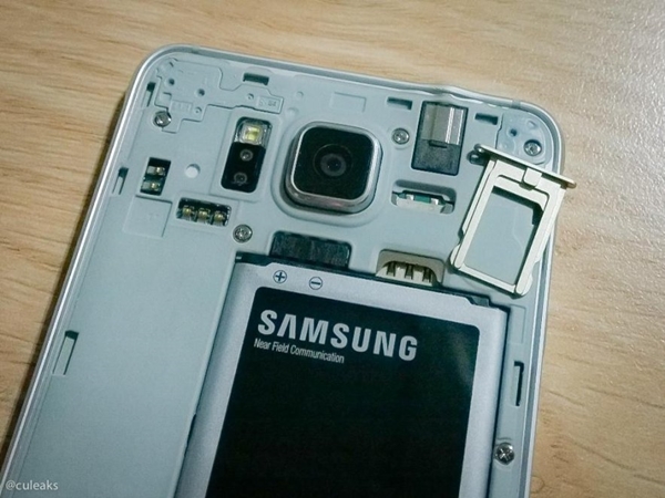 Samsung Galaxy Alpha (2)