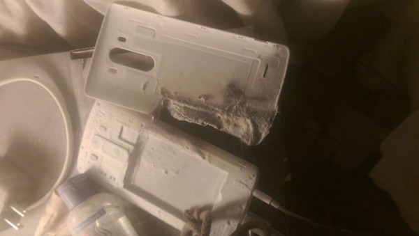 LG G3 explodes on a bed