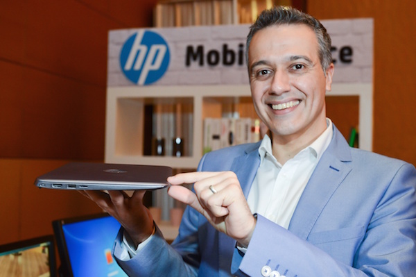 K Nick with HP EliteBook Folio 1020 Special Edition_res