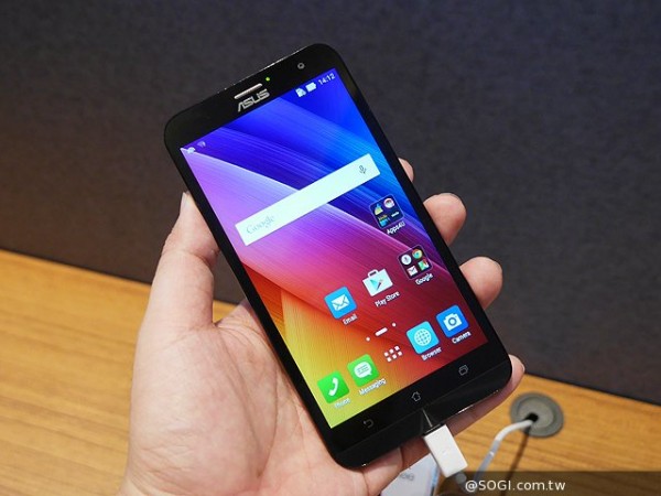 ASUS ZenFone 2 ZE550KL