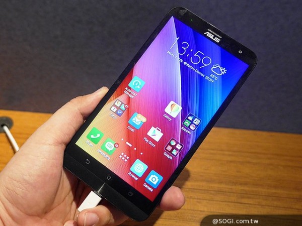 ASUS ZenFone 2 ZE600KL