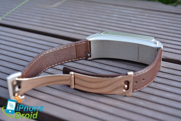 Huawei TalkBand B2 Review-08