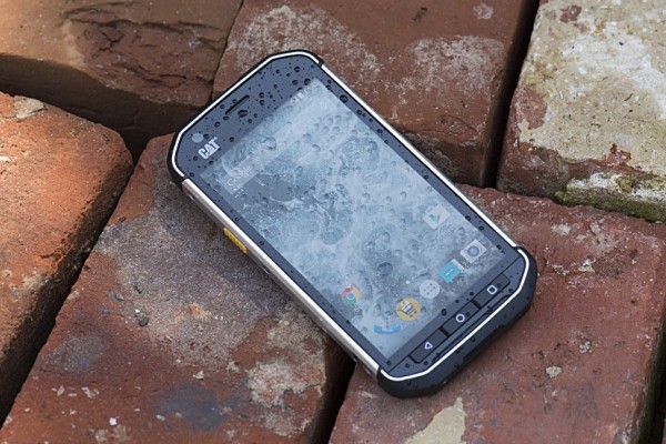 CAT S40 SMARTPHONE