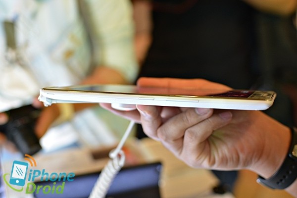 Asus ZenPad 7.0 (Z370CG)-05