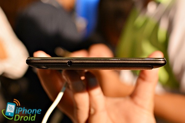 Asus ZenPad C 7.0 (Z170CG)-02