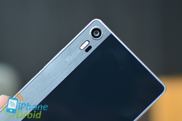 Lenovo VIBE Shot-16