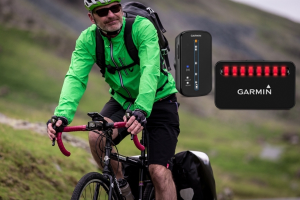 Garmin Varia Lifestyle shot (6)