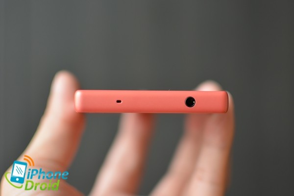 Sony Xperia Z5 Compact-08