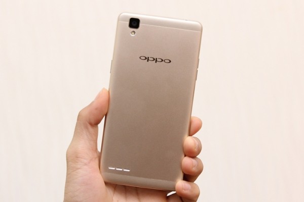 OPPO F1 (1)
