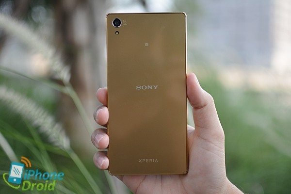 Sony Xperia Z5 Premium Review-06