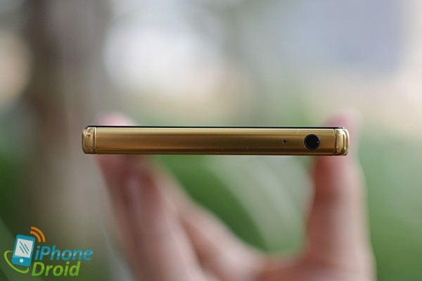 Sony Xperia Z5 Premium Review-09