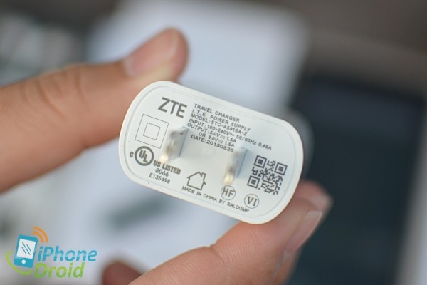 ZTE AXON Elite Review-03