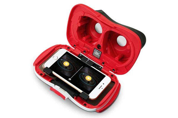 Apple View-Master Virtual Reality Starter Pack