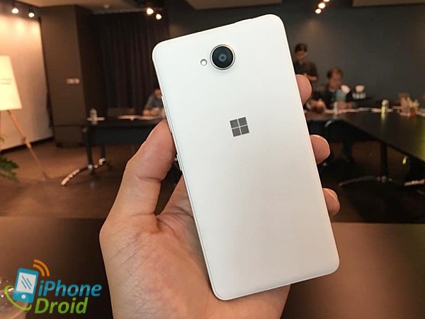 Microsoft Lumia 650-03