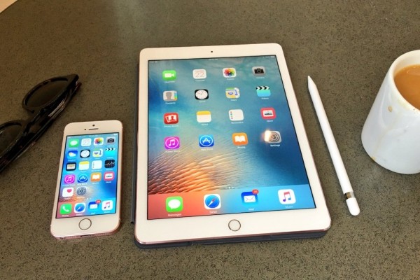 iPhone SE and iPad Pro 9.7 with 2GB RAM
