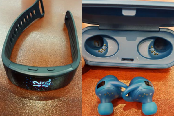 Gear Fit 2 and Gear IconX