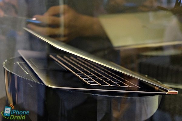 HP Spectre-05