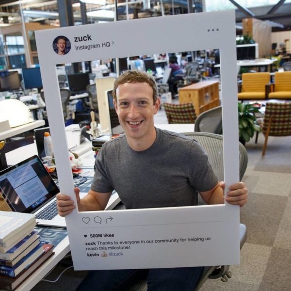 Mark Zuckerberg defeats hackers with a piece of tape