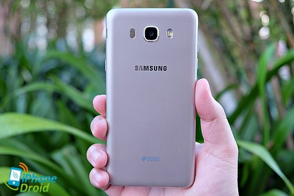 Samsung Galaxy J7 Version2 2016 Review-09