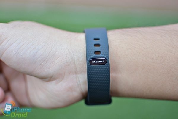 Samsung Gear Fit 2 Review-24