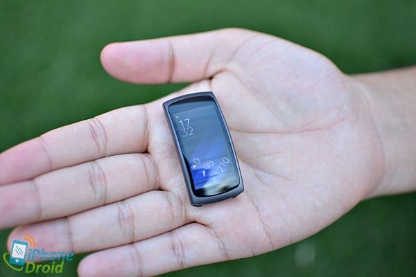 Samsung Gear Fit 2 Review-33
