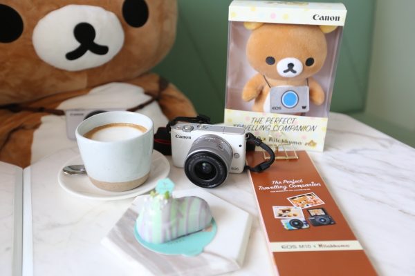 EOS M10 x Rilakkuma Limited Edition_1