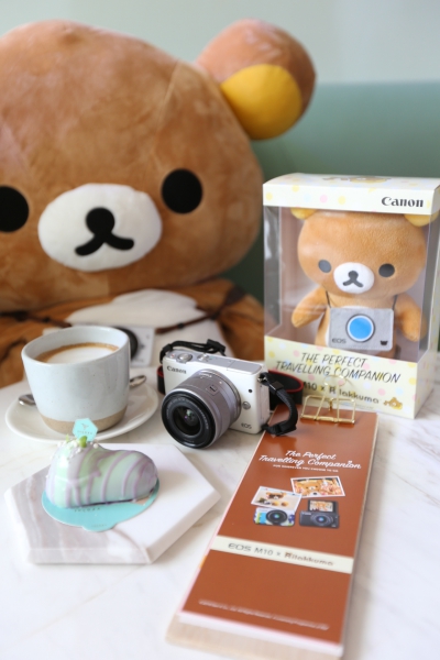 EOS M10 x Rilakkuma Limited Edition_2