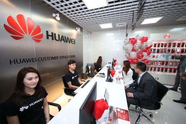 Huawei customer service center 4