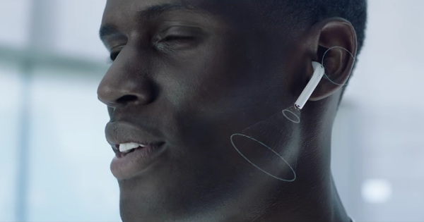 Apple AirPods Knows when you’re listening