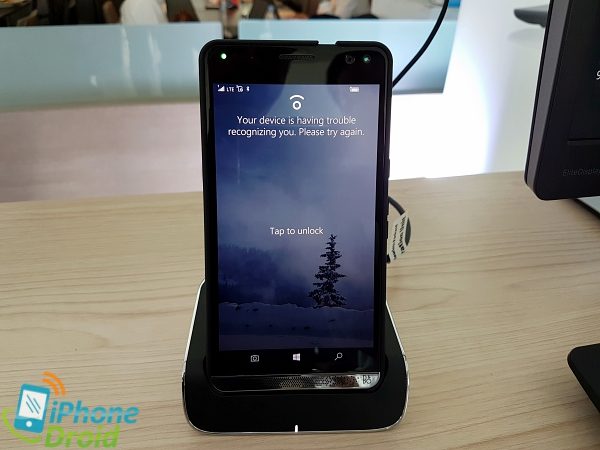 HP Elite x3 Hand On-23
