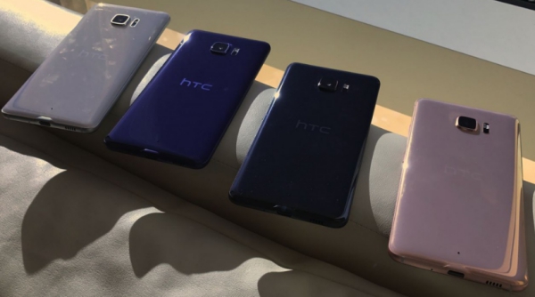 HTC U Ultra and HTC U Play 07