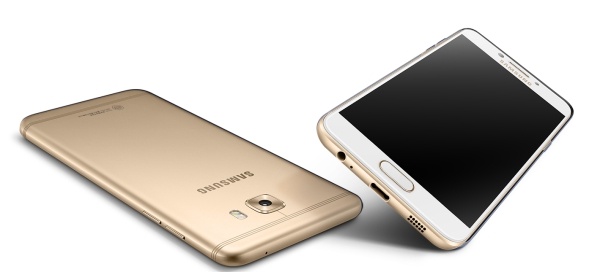 Samsung Galaxy C7 Pro03