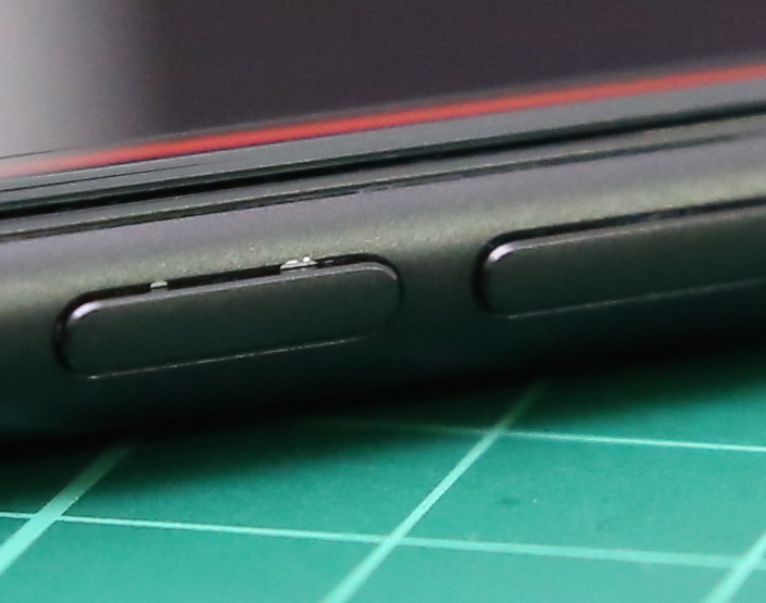 chipped-matte-black-iphone-7-1