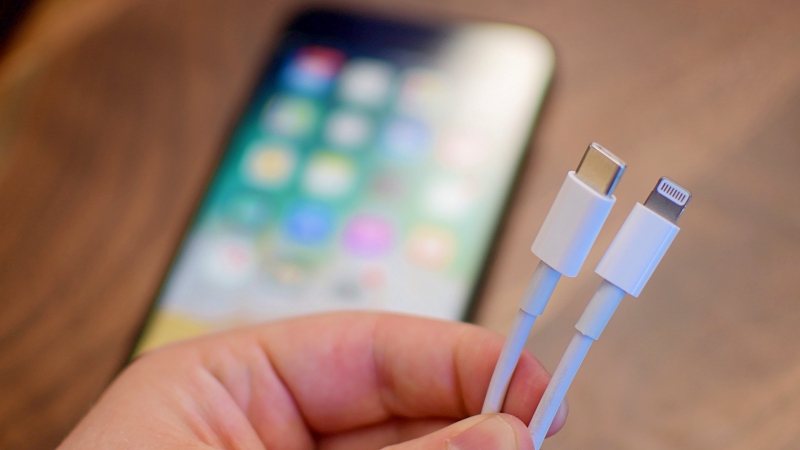 iPhone 2018 to come with beefier 18W chargers