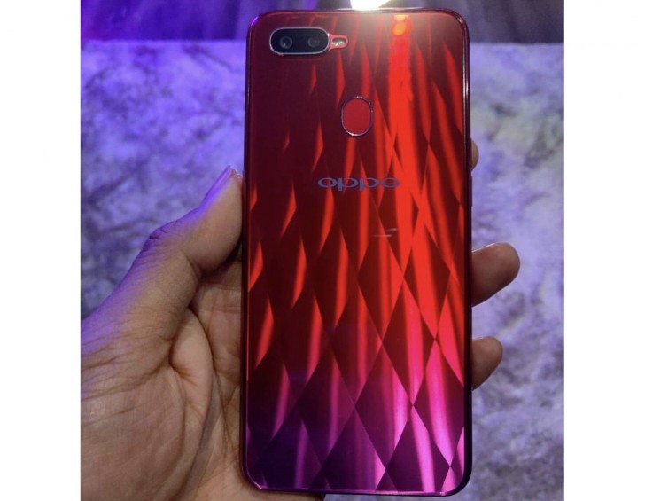 OPPO F9 Series