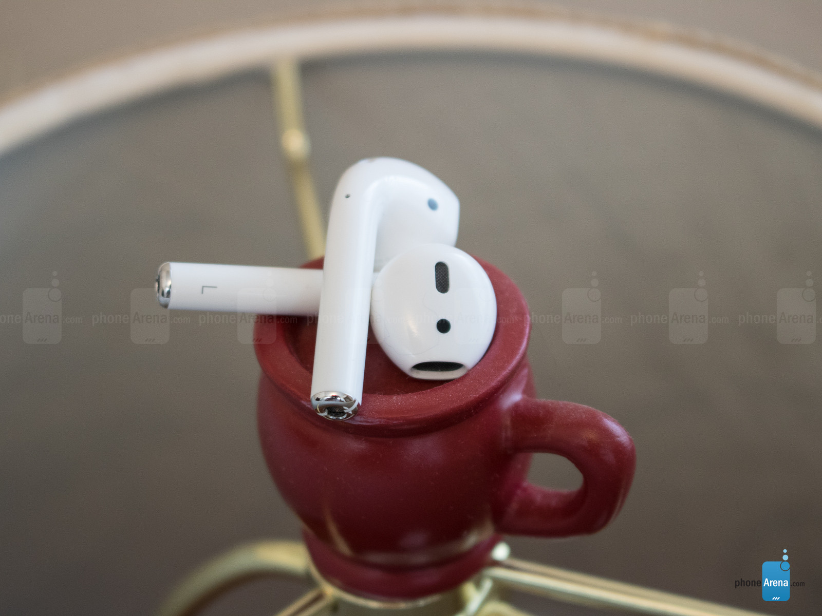 Apple AirPods 2