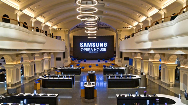 Samsung opens its biggest mobile experience center yet in India