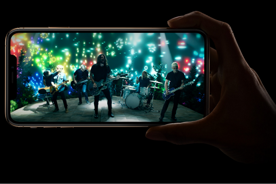 2019 Apple iPhones to use different mix of antenna tech to lower production costs