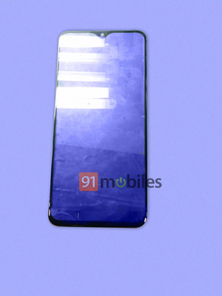 Samsung Galaxy M20 waterdrop notch