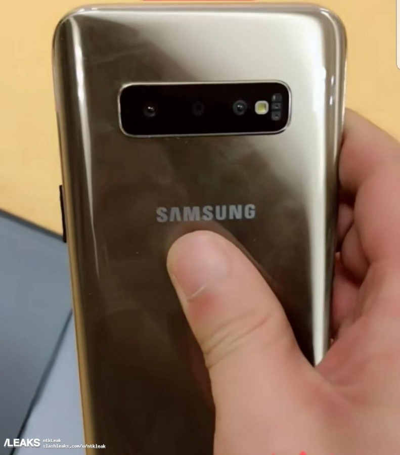 Samsung Galaxy S10+ renders hit the web, 5G model demoed