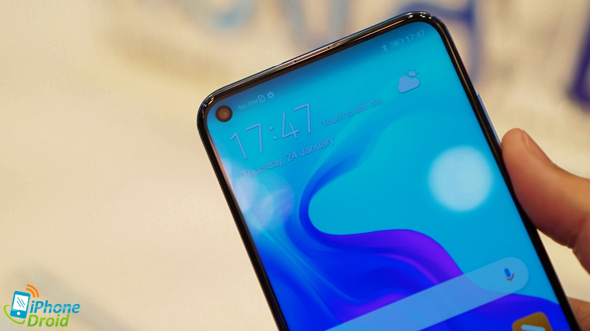 Huawei nova 4 Punch Display