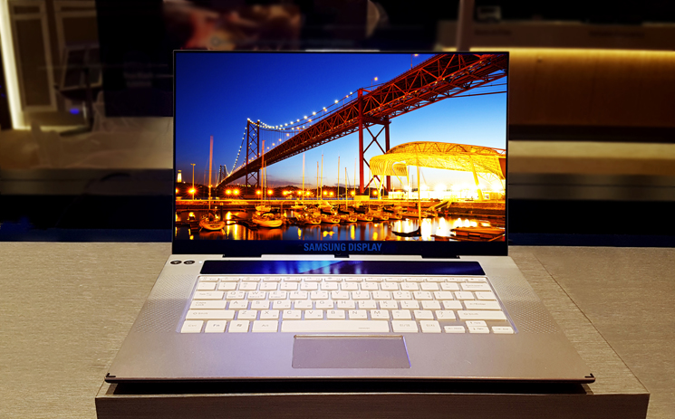 Samsung unveils world’s first 15.6-inch 4K OLED laptop display