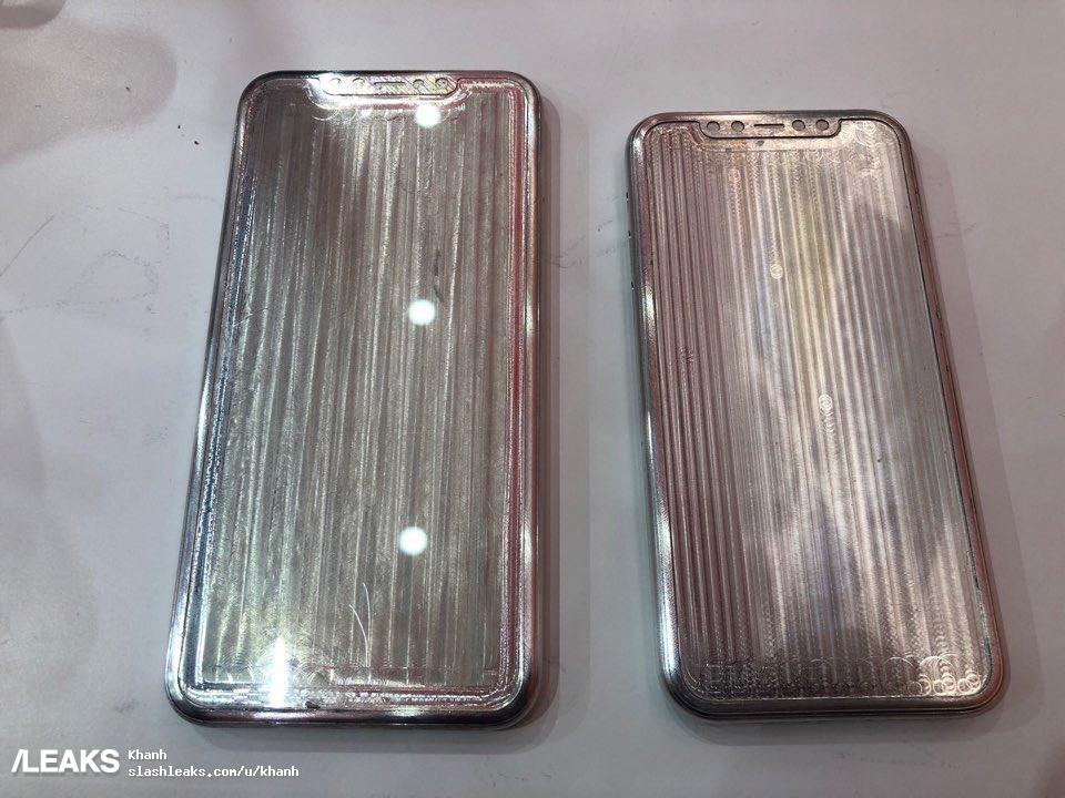 Alleged Apple iPhone 11 and iPhone 11 Max molds surface