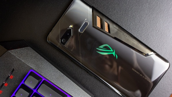 Asus ROG Phone 2 is coming